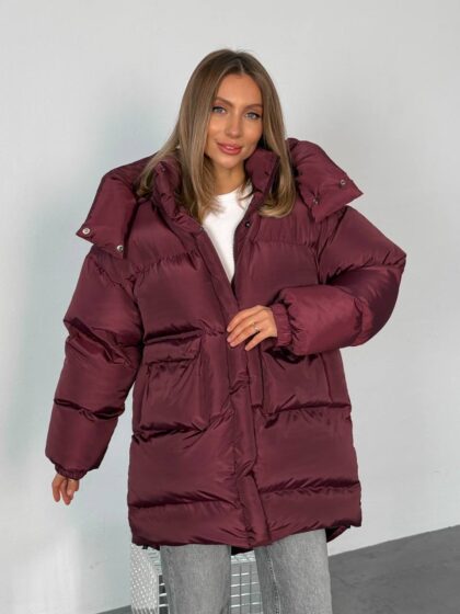 Ilga oversized striukė